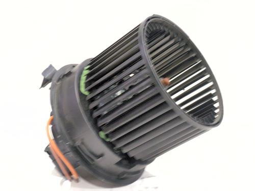 heater-blower-motor-renault-clio-iv-bh_-2012-2013-2014-2015-2016-2017-2018-2019-2020-2021-34695384 main image