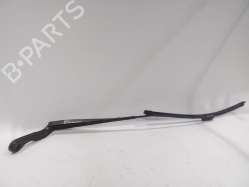 Used Front windshield wiper arm CITROËN JUMPER II Van 2.0 BlueHDi 160 (163 hp) 21668193