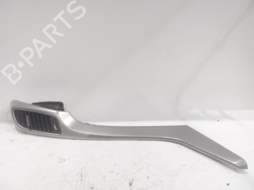 Used Air vent HYUNDAI i30 (GD) 1.4 (99 hp) 24104661