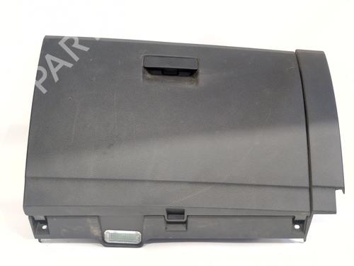 Used Glove box Glove box 39464614 39464614