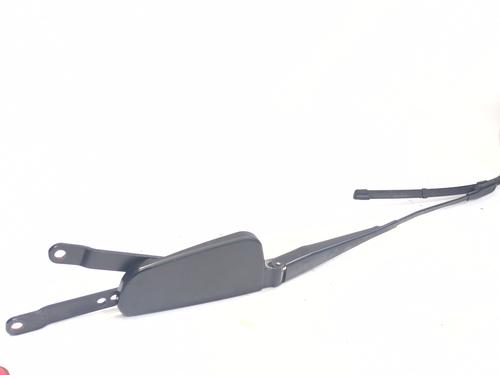 front-windshield-wiper-arm-mercedes-benz-m-class-w164-2005-2006-2007-2008-2009-2010-2011-2012-33455069 main image