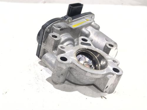 egr-renault-megane-iv-hatchback-b9amn_-2015-33843885 main image