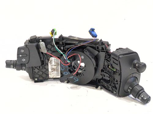 Interruttore Interruttore RENAULT SCÉNIC II (JM0/1_) 1.9 dCi (JM0G, JM12, JM1G, JM2C) (120 hp) 33758545 33758545