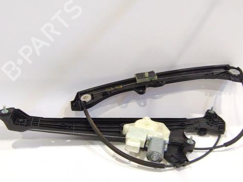 Used Front right window mechanism RENAULT AUSTRAL E-TECH 200 Hybrid (HGM2) (199 hp) 26664945