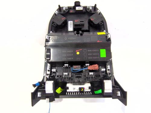 Luz interior RENAULT AUSTRAL TCe 140 (HGMF) | BP36040416I8 - Image 3