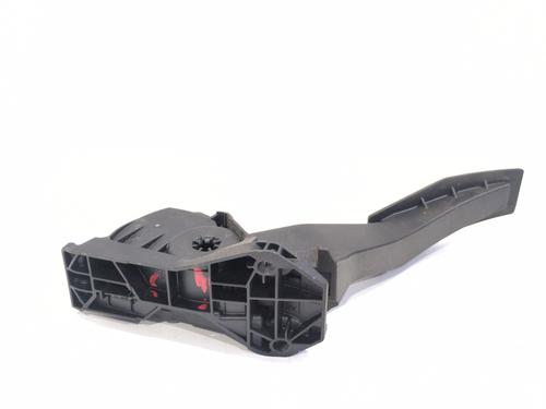 Pédale OPEL ASTRA K Sports Tourer (B16) 1.6 CDTi (35) (110 hp) 32027947