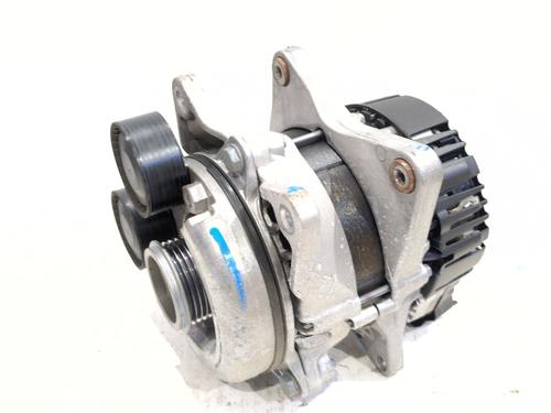 Used Alternator Alternator RENAULT AUSTRAL TCe 140 (HGMF) (140 hp) 40260852 40260852
