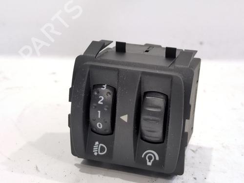 Used Headlight adjuster motor RENAULT CAPTUR I (J5_, H5_) 1.5 dCi 90 (J5N4, J5M5, J5MW, J5M6, J5AL, J5AJ) (90 hp) 26411462