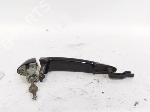 Front left exterior door handle BMW 1 (E81) 116 d | BP17821646C128 