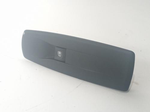 Used Right front window switch RENAULT LAGUNA III (BT0/1) 2.0 dCi (BT07, BT0J, BT14, BT1A, BT1S) (131 hp) 17817086