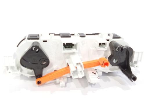Climate control PEUGEOT 208 I (CA_, CC_) 1.2 VTI 82 | BP17822855I5 