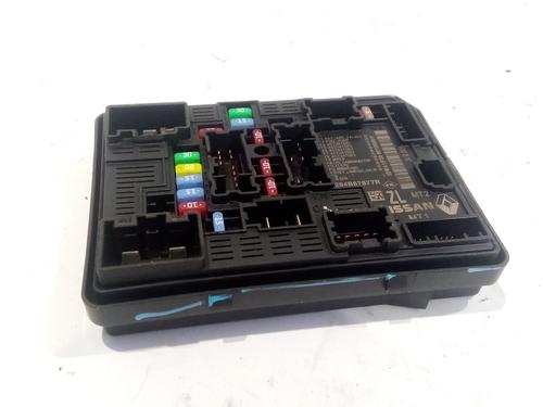 Used Fuse box RENAULT MEGANE IV Saloon [2016-2025]  21561904