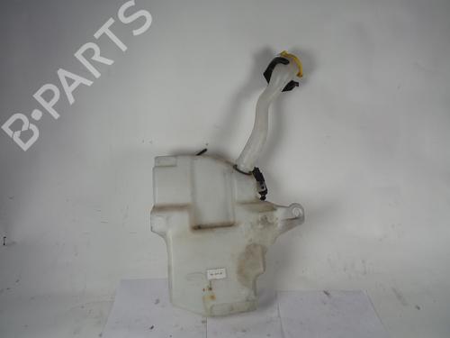 Used Windscreen washer tank FORD KUGA I 2.0 TDCi (136 hp) 31753886