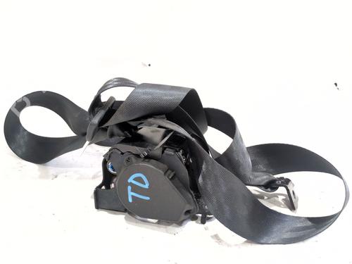 rear-right-seatbelt-renault-megane-iv-hatchback-b9amn_-2015-33820176 main image