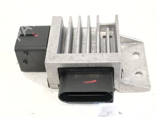 Electronic module RENAULT MEGANE IV Hatchback (B9A/M/N_) 1.5 Blue dCi 115 (B9A6) | BP37025258M83 - Image 2