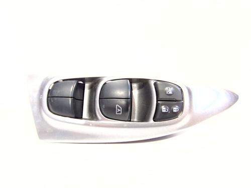 Used Left front window switch NISSAN JUKE (F15) 1.6 (117 hp) 29357422