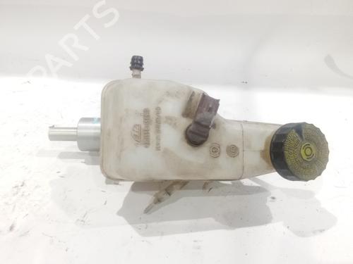 Used Brake master cylinder FIAT SCUDO Van (270_, 272_) 1.6 D Multijet (90 hp) 23137546
