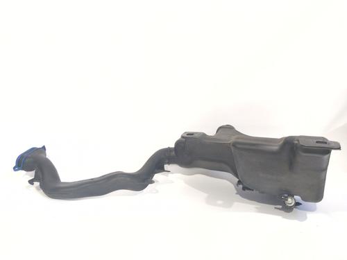 windscreen-washer-tank-mercedes-benz-a-class-w176-2012-2013-2014-2015-2016-2017-2018-33422119 main image