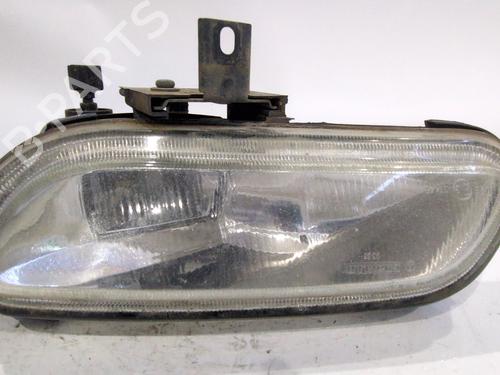 Højre foran tåkelykt PEUGEOT 206 Hatchback (2A/C) 1.4 i (75 hp) 24700211
