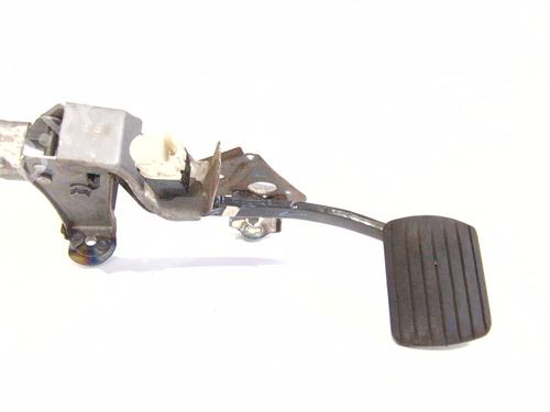 Used Break pedal RENAULT CAPTUR I (J5_, H5_) 0.9 TCe 90 (90 hp) 30505131