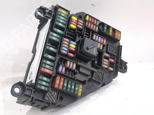 Used Fuse box BMW 5 (F10) 520 d (163 hp) 28808655