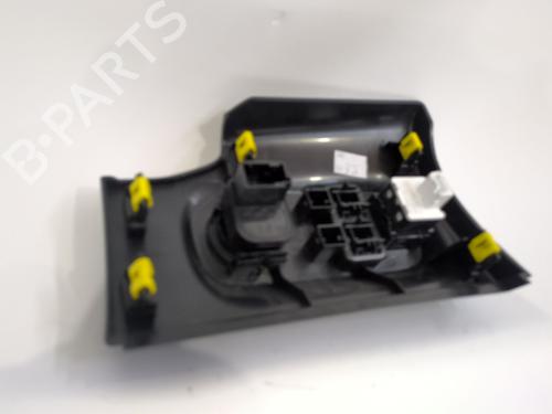 Headlight adjuster motor CITROËN C3 / C3 ORIGIN III (SX) 1.2 PureTech 82 | BP24338229E19 