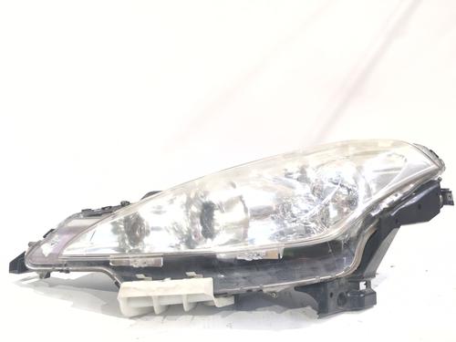 Phare gauche PEUGEOT 4007 (VU_, VV_) 2.2 HDi (156 hp) 31665716