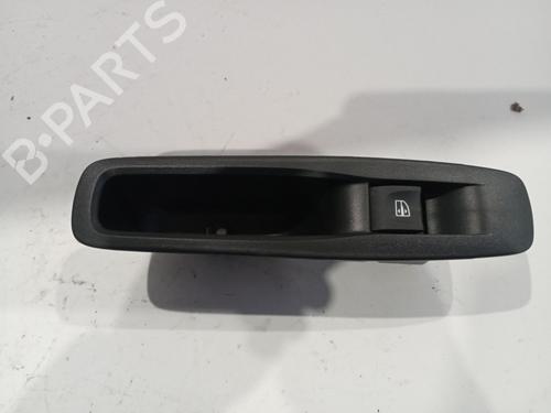 Høyre bak elrute bryter RENAULT MEGANE IV Hatchback (B9A/M/N_) 1.3 TCe 100 (B9N8) | BP17913626I28 