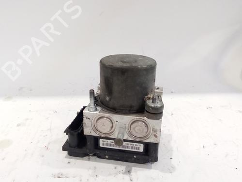 Used ABS pump HYUNDAI i30 Estate (FD) 1.4 (109 hp) 19635345