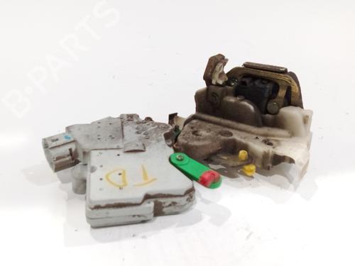 Rear right lock NISSAN TERRANO II (R20) 3.0 Di 4WD | BP17820551C99 