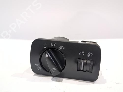 Used Headlight switch SEAT CORDOBA Vario (6K5) [1996-2002]  30383431