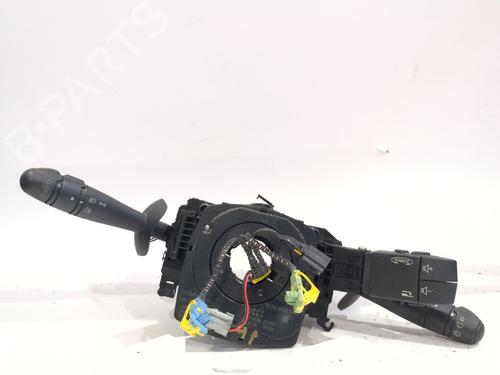 Interruttore Interruttore RENAULT LAGUNA II (BG0/1_) 1.9 dCi (BG1A, BG1V) (130 hp) 33758543 33758543