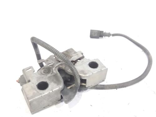 Hood lock SEAT ATECA (KH7, KHP) 1.0 TSI | BP18294477C133 