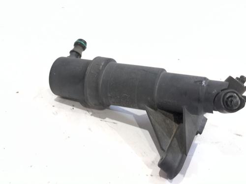 Headlight washer BMW 5 (E60) 525 d | BP29908217E17