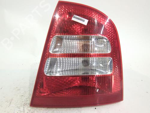 Used Right taillight Right taillight SKODA OCTAVIA 1.2 Super (44 hp) 40108664 40108664