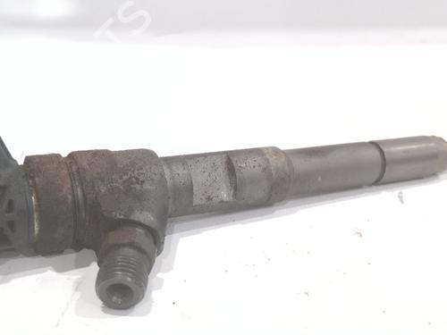 Used Injector DACIA SANDERO II 1.5 dCi 75 / Blue dCi 75 (B8JW, B8M4, B8AH, B8M7, B8M6) (75 hp) 28140569