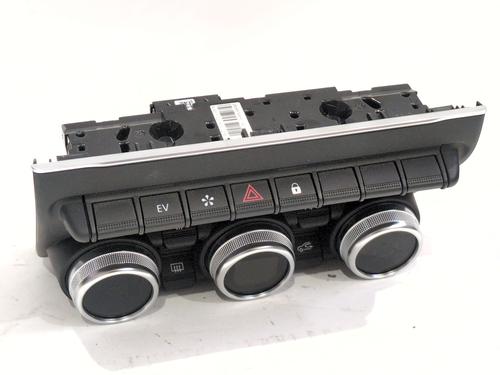 Climate control RENAULT CLIO V (B7_) | BP38271007I5 - Image 4