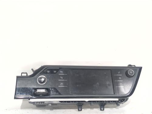 display-monitor-citroen-c4-picasso-ii-2013-39240758 main image