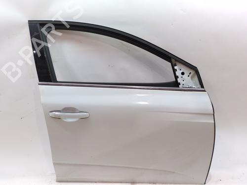 Used Right front door Right front door 38176533 38176533