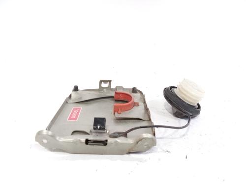 Fuel flap NISSAN TERRANO II (R20) 3.0 Di 4WD | BP17820526C131 