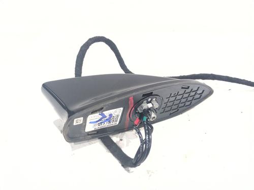 Antenne/Base RENAULT RAFALE Coupe (DGM_) 1.2 E-TECH 200 Hybrid (DGM2) (200 hp) 31010569