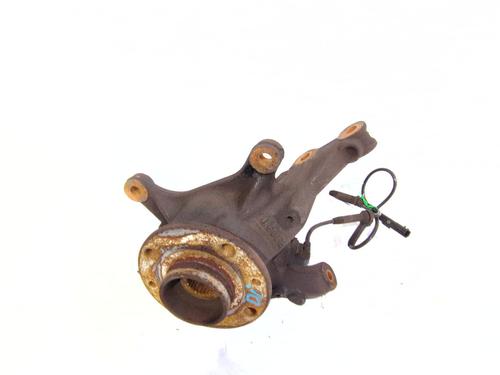 Left front steering knuckle RENAULT CAPTUR I (J5_, H5_) 0.9 TCe 90 | BP30158258M25