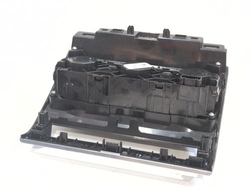 Climate control MITSUBISHI COLT VII Hatchback (VB_) | BP38460878I5 - Image 3