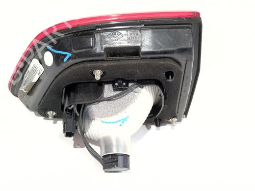 Feu de coffre droit RENAULT KADJAR (HA_, HL_) | BP29827258C80