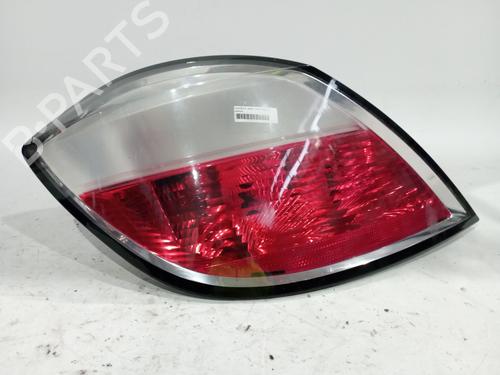 Used Left taillight OPEL ASTRA H (A04) [2004-2014]  17913333