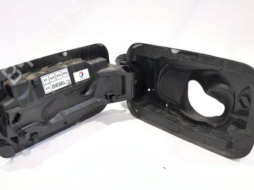 Used Fuel flap PEUGEOT RIFTER 1.6 HDi 92 (92 hp) 27541541