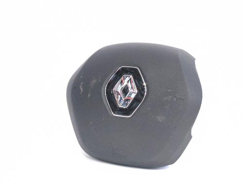 driver-airbag-renault-megane-iv-saloon-2016-36140472 main image