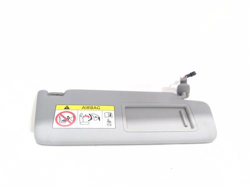 right-sun-visor-audi-a4-b9-8w2-8wc-2015-32725906 main image