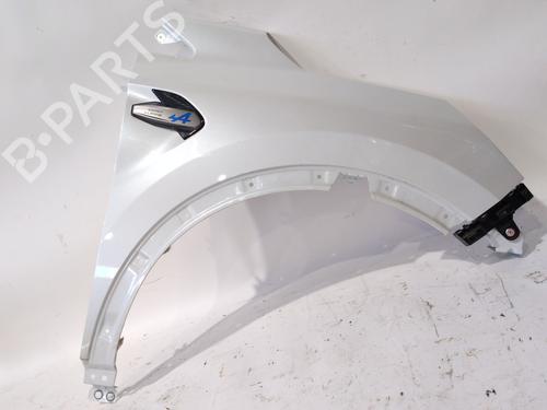 Used Right front fenders Right front fenders 37150530 37150530