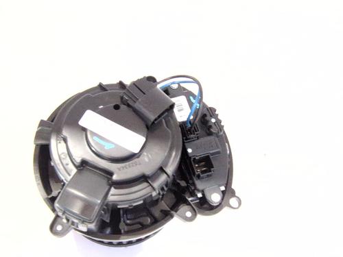 Heater blower motor RENAULT MEGANE IV Hatchback (B9A/M/N_) 1.5 dCi 110 (B9A3) | BP29734598M62